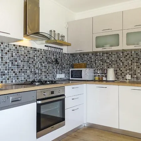Four Bedroom Holiday In Vakantiehuis