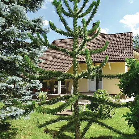 Four Bedroom Holiday In *